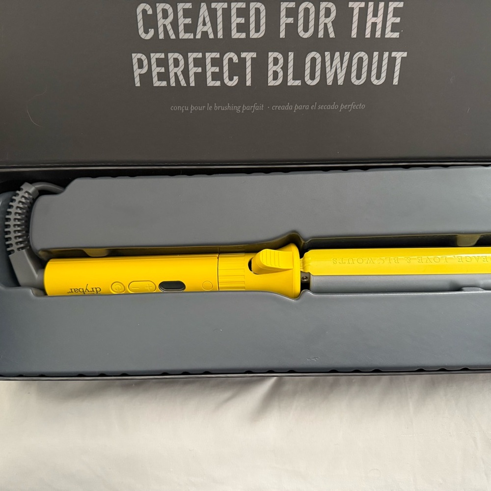 Drybar  1.25” 3-day bender rotating styling iron